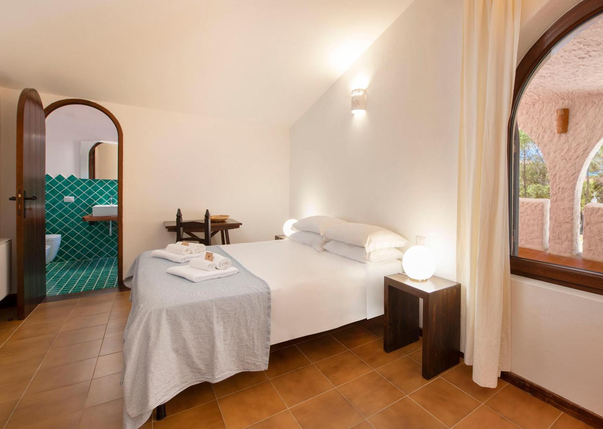 Villa Eliana Sul Mare Porto Pino Ngoại thất bức ảnh