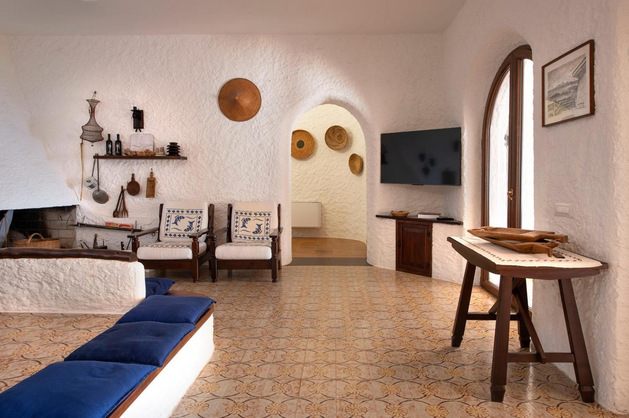 Villa Eliana Sul Mare Porto Pino Ngoại thất bức ảnh
